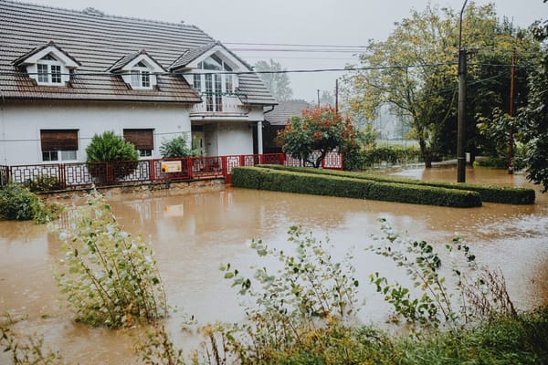 Flood Re Explained: How UK Homeowners in High-Risk Areas Actually Get Affordable Buildings Cover in 2026